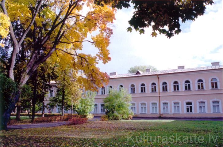 Daugavpils mākslas vidusskola "Saules skola"